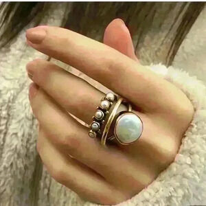 Vintage-Inspired Pearl Statement Ring